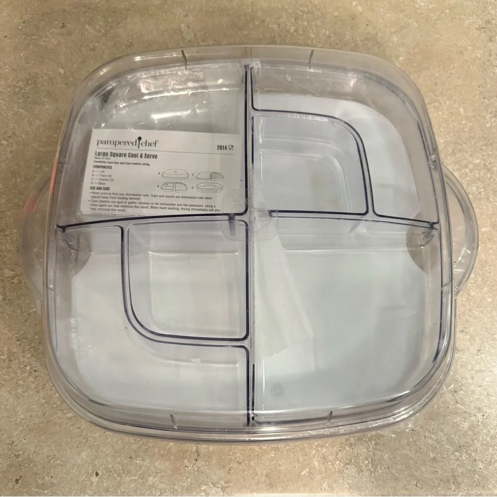 Pampered Chef Large Square Cool and Serve NWT